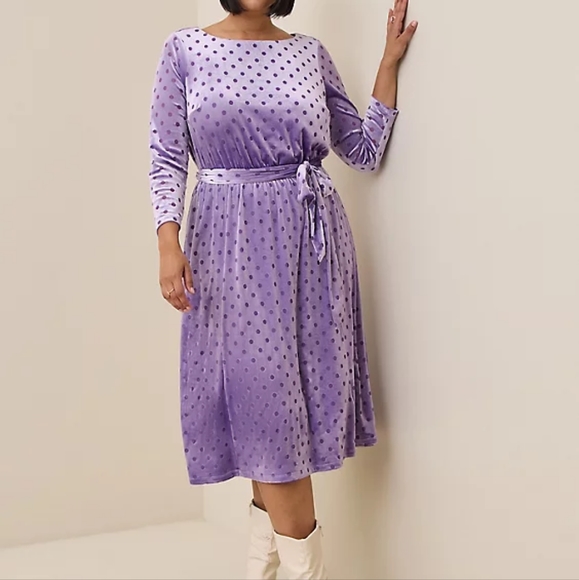 torrid Dresses & Skirts - NWT 3X TORRID BURNOUT VELVET BOATNECK DRESS